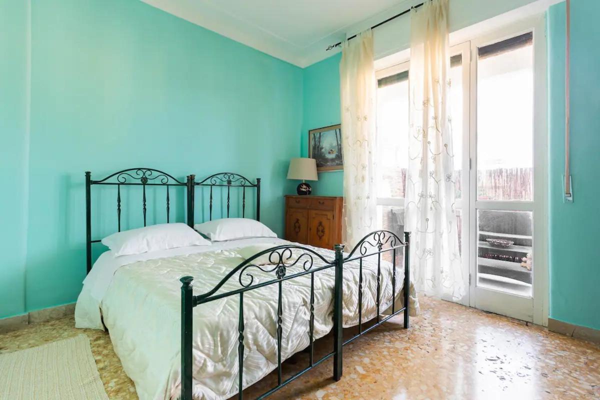 Top Floor Apartment Near Historic Fortino CTA Exterior photo